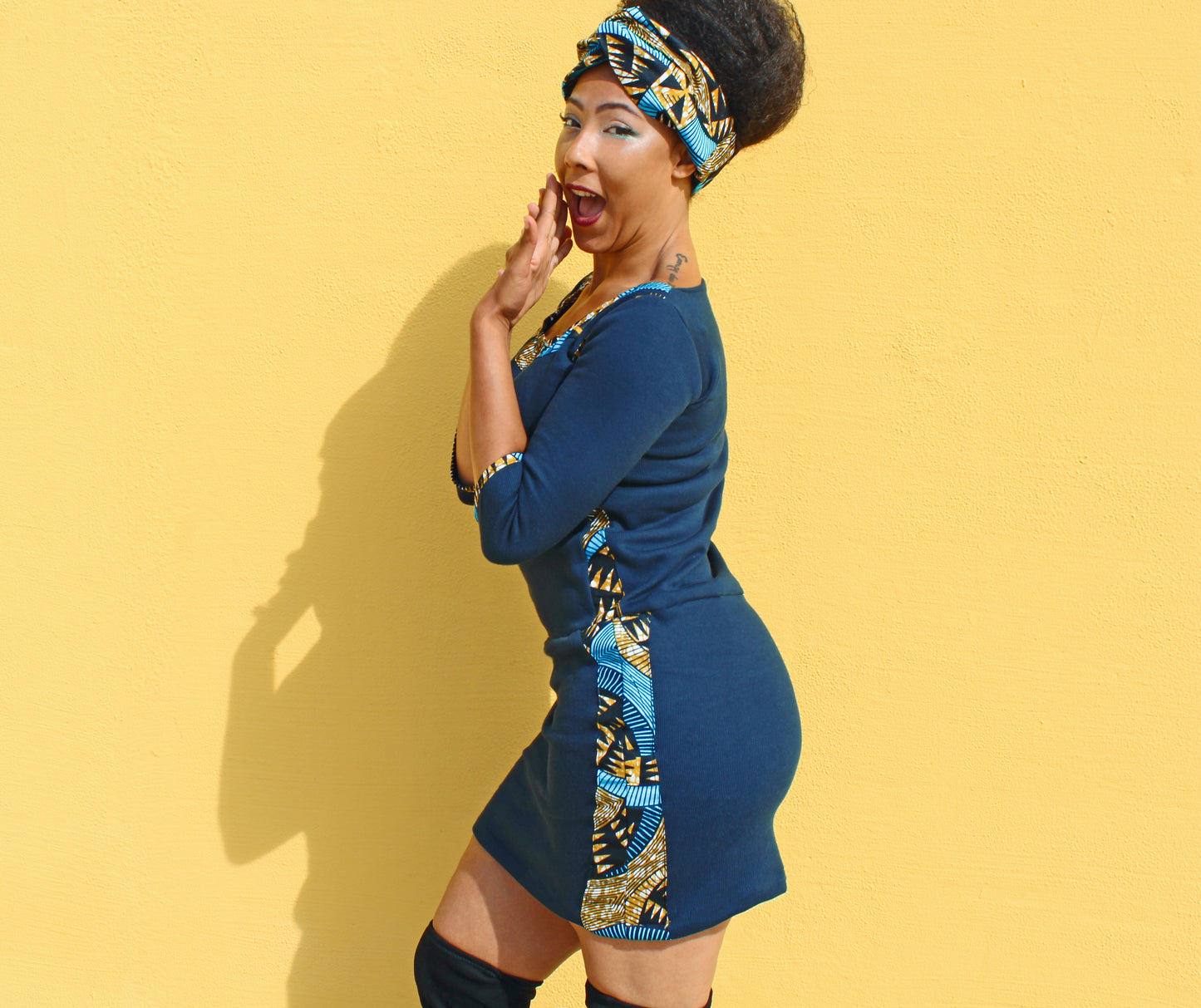 Vestido corto manga 3/4 de algodon grueso con estampado Wax 100% algodon y diadema a juego