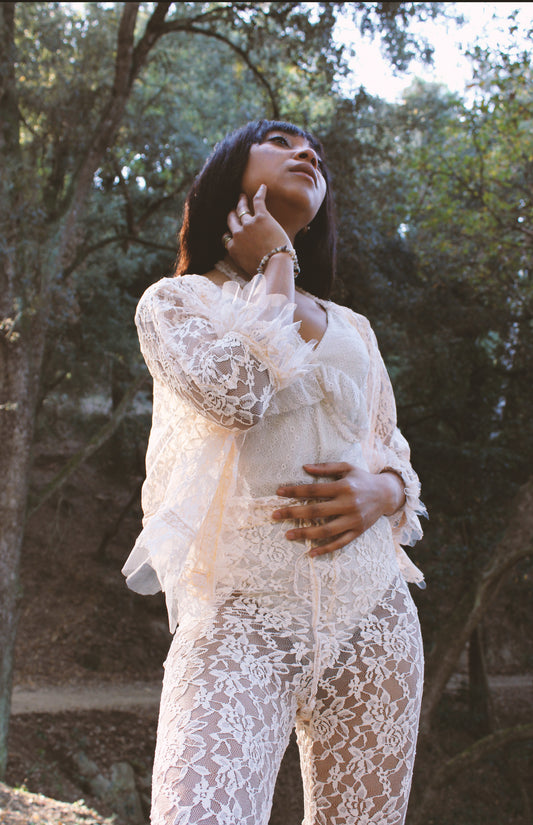 chaqueta manga larga con detalles y leggins