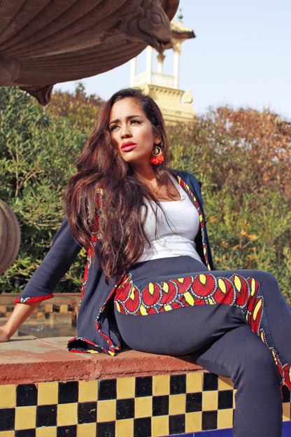 Conjunto de chaqueta ligera manga larga, leggins de tiro alto con estampado lateral y diadema a juego