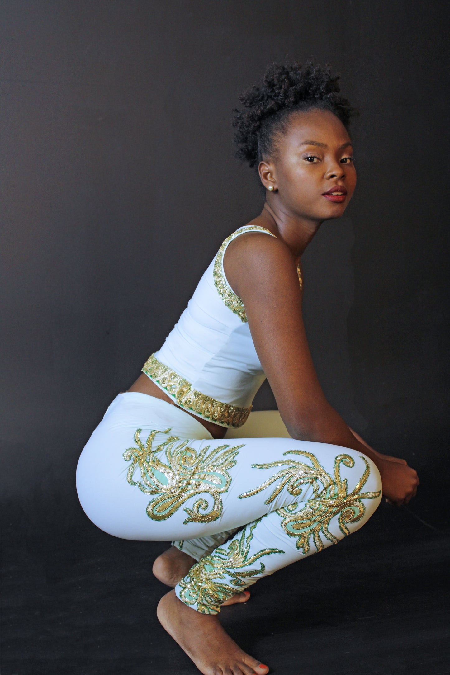 Conjunto Top y Leggins con detalles decorativos
