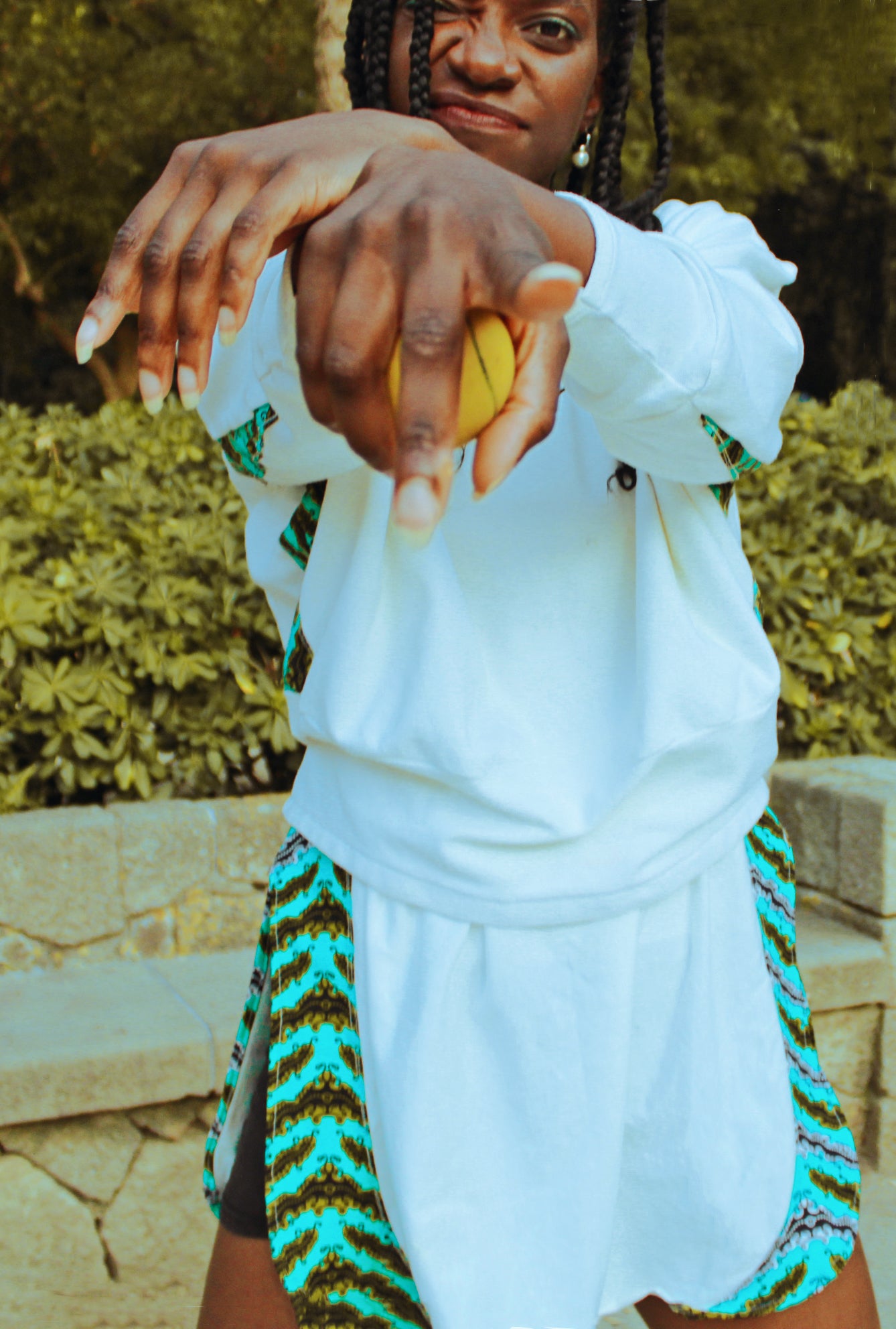 Sudadera y camisa vestido manga corta