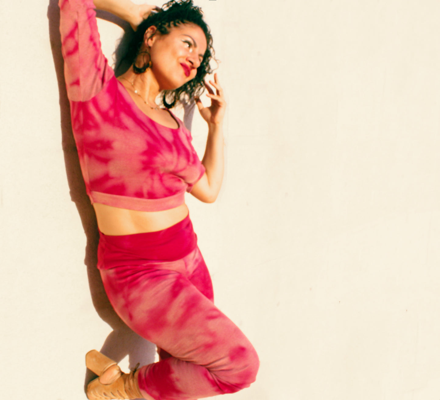 Conjunto leggins y top con manga corta